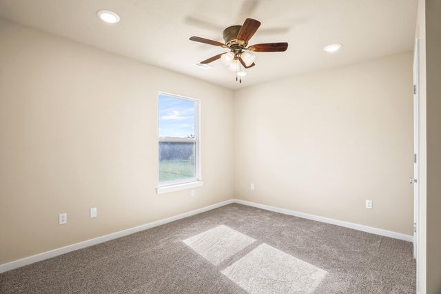 2350 W WILLIAMS RD, Sturgeon, MO 65284