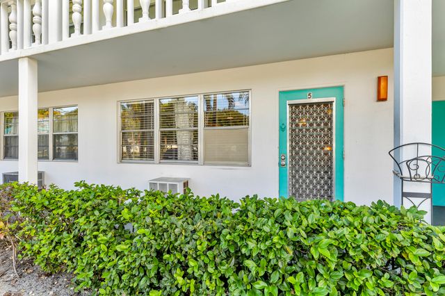 5 Newport A, Deerfield Beach, FL 33442