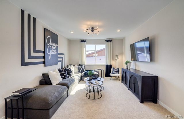 8821 Hotchkiss Street, Littleton, CO 80125