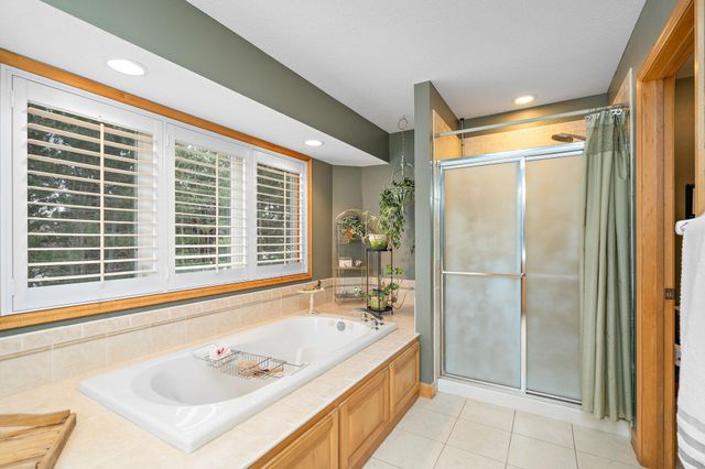 8197 Drexel Court, Eden Prairie, MN 55347