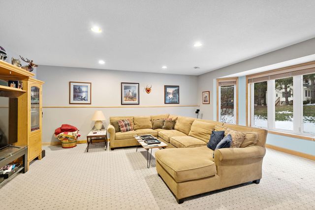 8197 Drexel Court, Eden Prairie, MN 55347