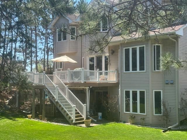 8197 Drexel Court, Eden Prairie, MN 55347