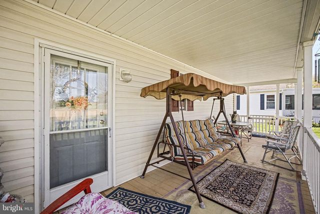 734 PINE BLVD, New Providence, PA 17560