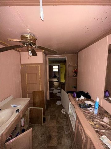 1216 S E Street, Harlingen, TX 78550