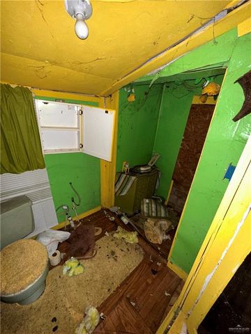 1216 S E Street, Harlingen, TX 78550