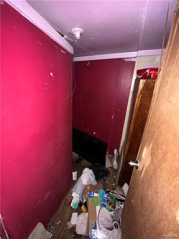 1216 S E Street, Harlingen, TX 78550