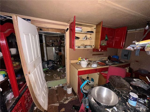 1216 S E Street, Harlingen, TX 78550