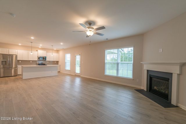 7921 Copper Drift Way, Louisville, KY 40291