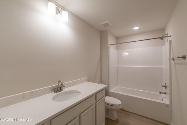 7921 Copper Drift Way, Louisville, KY 40291