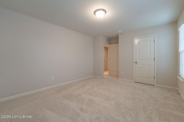 7921 Copper Drift Way, Louisville, KY 40291