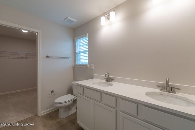 7921 Copper Drift Way, Louisville, KY 40291