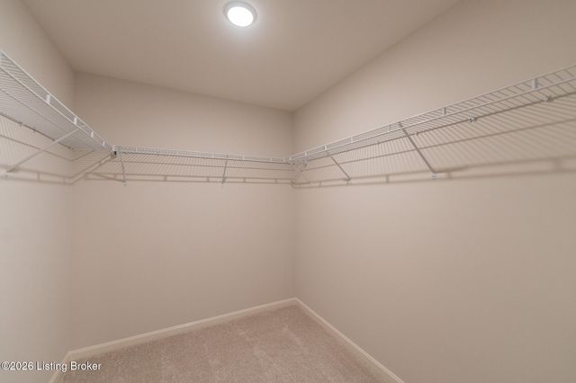 7921 Copper Drift Way, Louisville, KY 40291