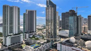 851 NE 1st Ave 202, Miami, FL 33132