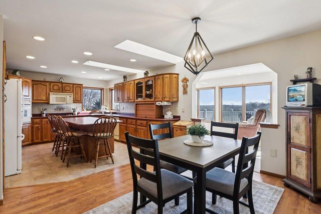 978 N Dewey AVENUE, Jefferson, WI 53549