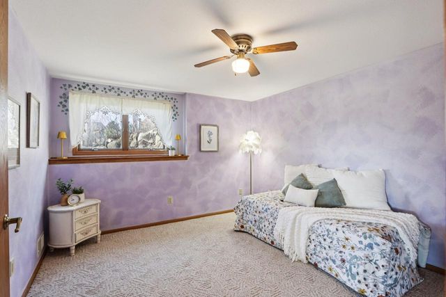 978 N Dewey AVENUE, Jefferson, WI 53549