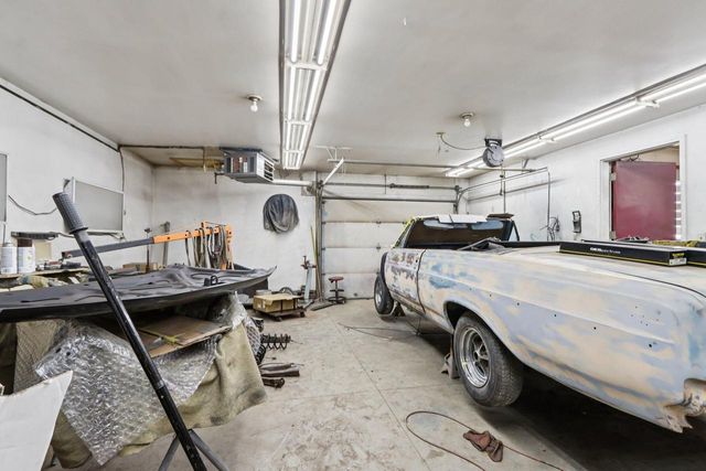 978 N Dewey AVENUE, Jefferson, WI 53549