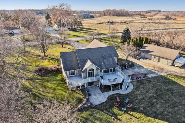 978 N Dewey AVENUE, Jefferson, WI 53549