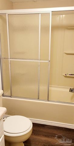 5432 Borden Rd, Milton, FL 32583