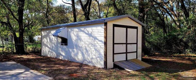 5432 Borden Rd, Milton, FL 32583