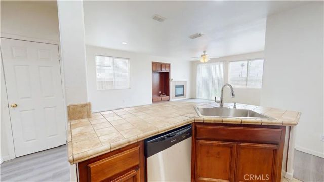 2555 S Lind, Fresno, CA 93725