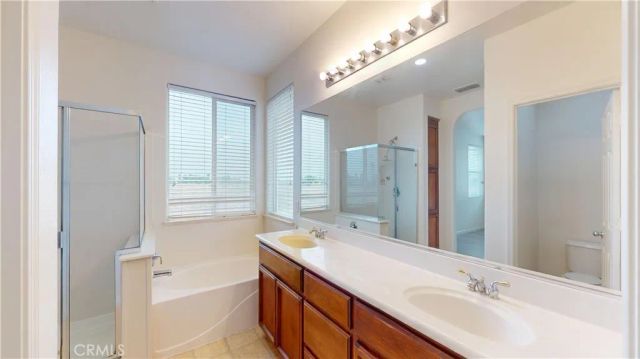 2555 S Lind, Fresno, CA 93725