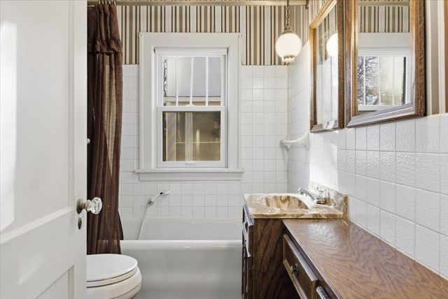 329 E 50th Street, Minneapolis, MN 55419