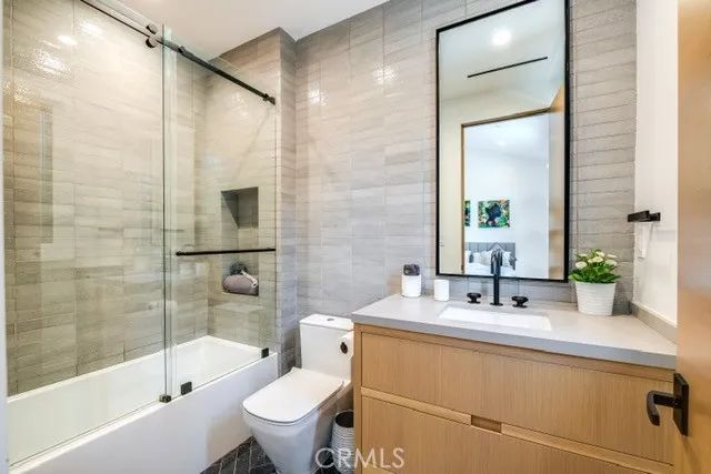 5150 Beeman Avenue, Valley Village, CA 91607