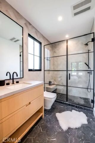 5150 Beeman Avenue, Valley Village, CA 91607