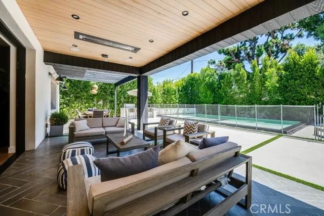 5150 Beeman Avenue, Valley Village, CA 91607