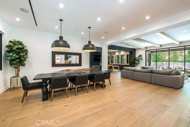 5150 Beeman Avenue, Valley Village, CA 91607
