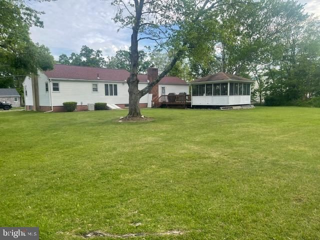 153 ELLEN ST, Somerset, NJ 08873
