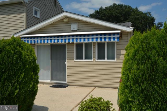 217 GARFIELD AVE, Cherry Hill, NJ 08002