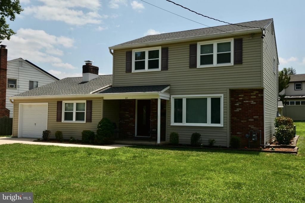217 GARFIELD AVE, Cherry Hill, NJ 08002