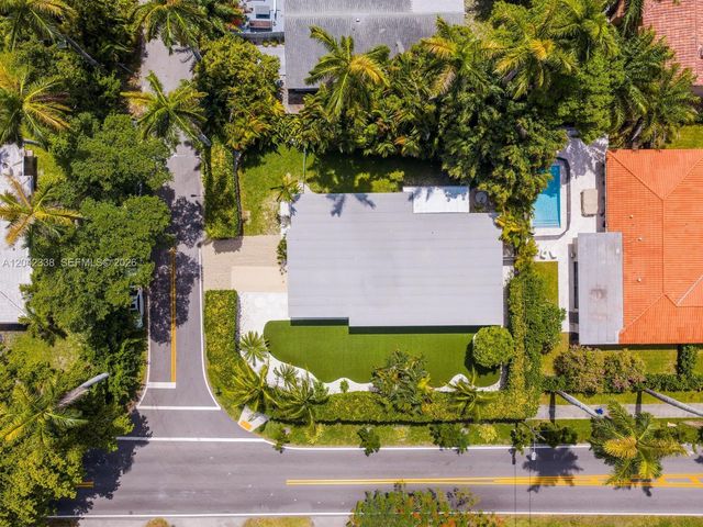 1000 NE 85th St, Miami, FL 33138
