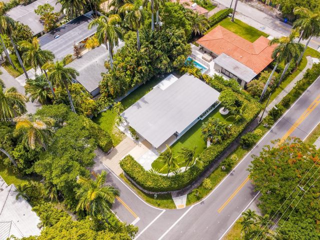 1000 NE 85th St, Miami, FL 33138