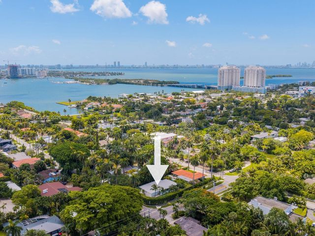 1000 NE 85th St, Miami, FL 33138