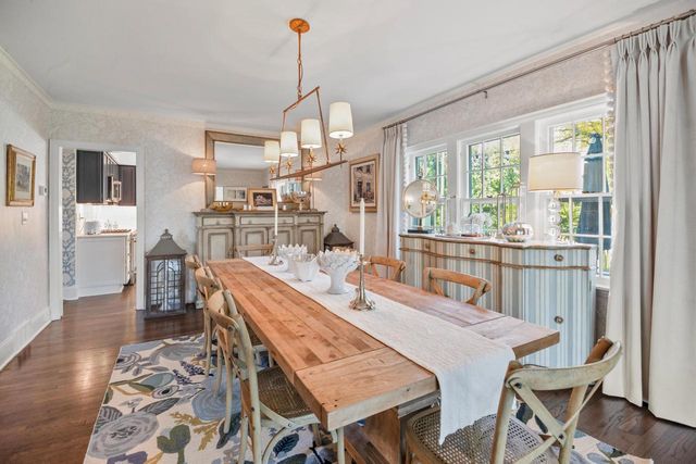 12504 N Lake Shore DRIVE, Mequon, WI 53092