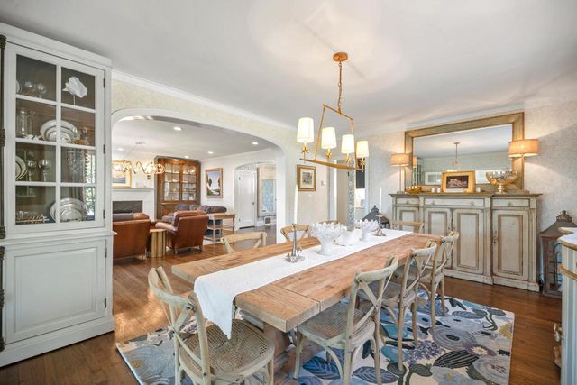 12504 N Lake Shore DRIVE, Mequon, WI 53092