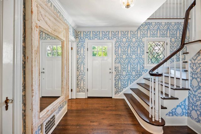 12504 N Lake Shore DRIVE, Mequon, WI 53092
