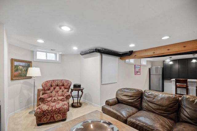 12504 N Lake Shore DRIVE, Mequon, WI 53092
