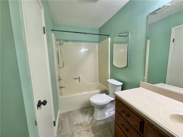 1312 Ridgewood Drive, Russellville, AR 72801