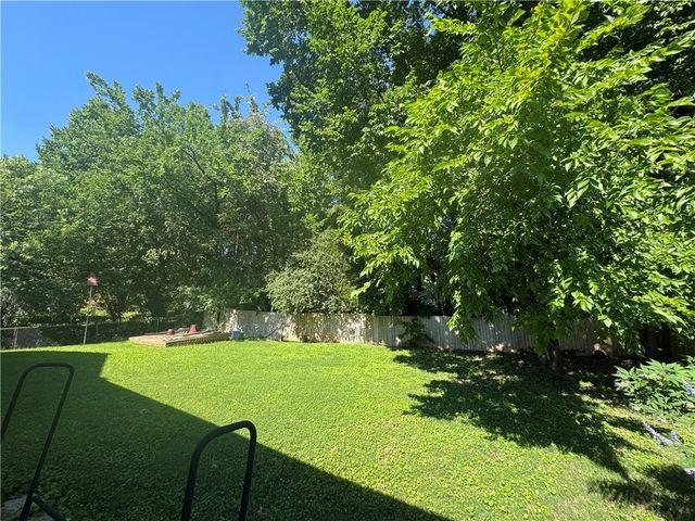 1312 Ridgewood Drive, Russellville, AR 72801