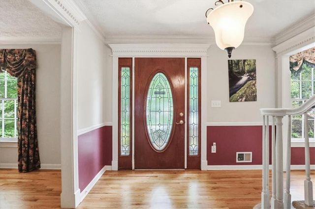713 Chesterfield Drive, Lawrenceville, GA 30044