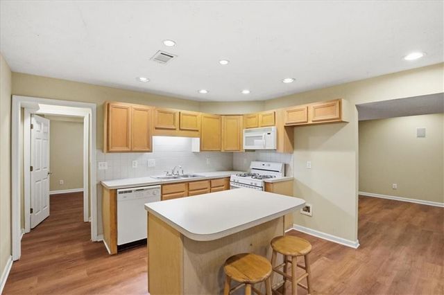 713 Chesterfield Drive, Lawrenceville, GA 30044