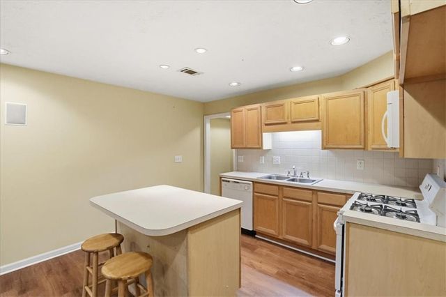 713 Chesterfield Drive, Lawrenceville, GA 30044