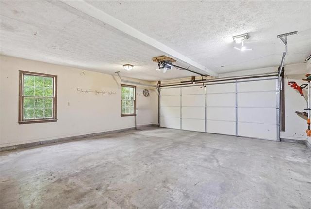 713 Chesterfield Drive, Lawrenceville, GA 30044