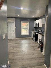 752 BARTLETT AVE, Baltimore, MD 21218