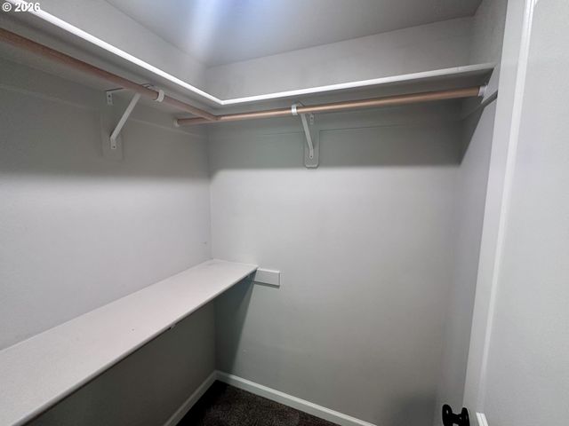 374 NURSERY Ct, Eugene, OR 97402