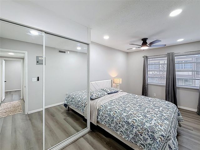 1700 SW 16TH COURT J21, Gainesville, FL 32608