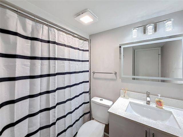 1700 SW 16TH COURT J21, Gainesville, FL 32608